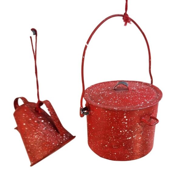 Set Of 2 Miniature Red Speckled Metal Campfire Coffee Pot & Pail Ornament Decor - Picture 1 of 8